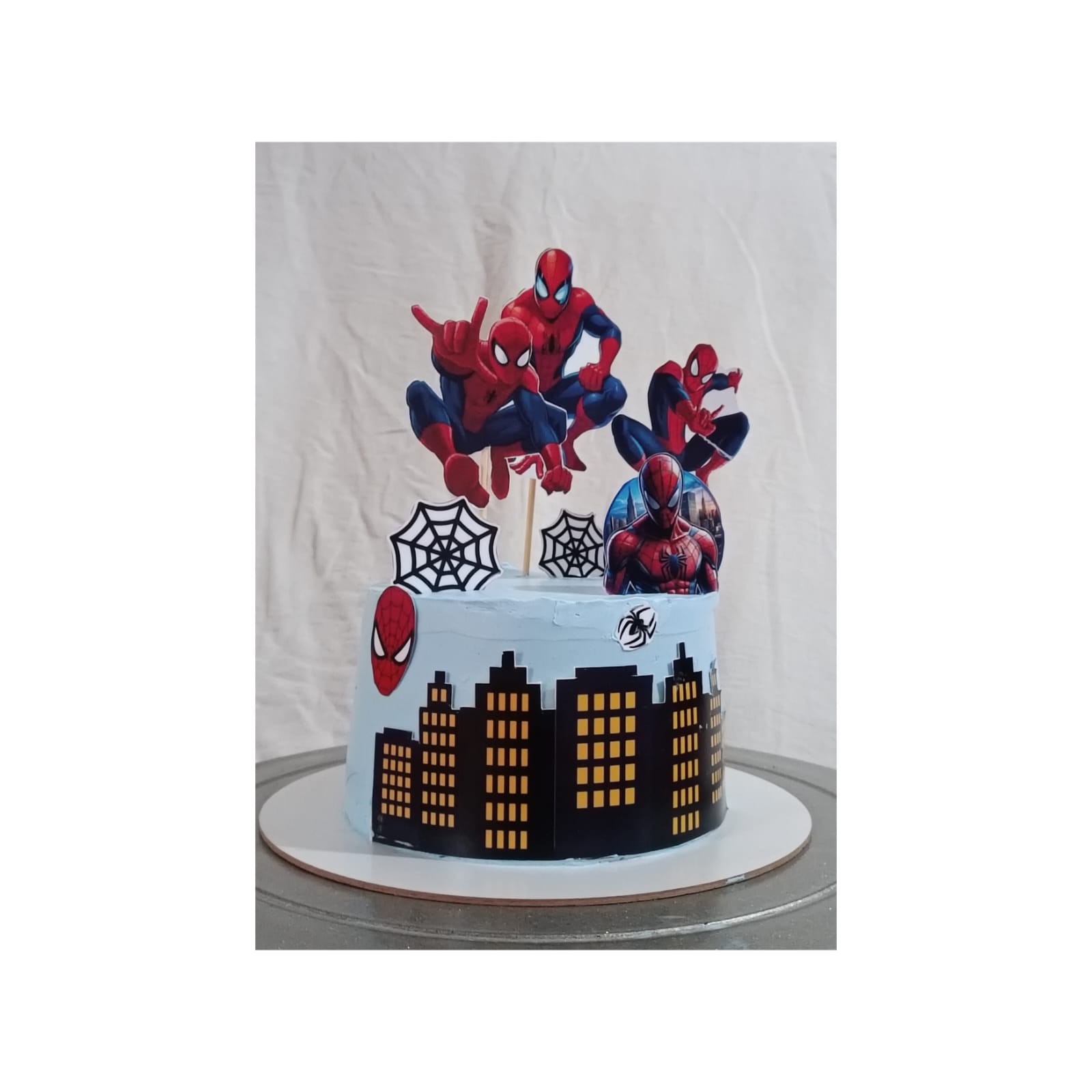 Spiderman Birthday Cake